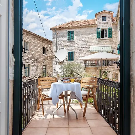 Hotel Kotor Nest Exterior foto